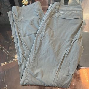 Columbia Athletic Convertible Pants/Shorts